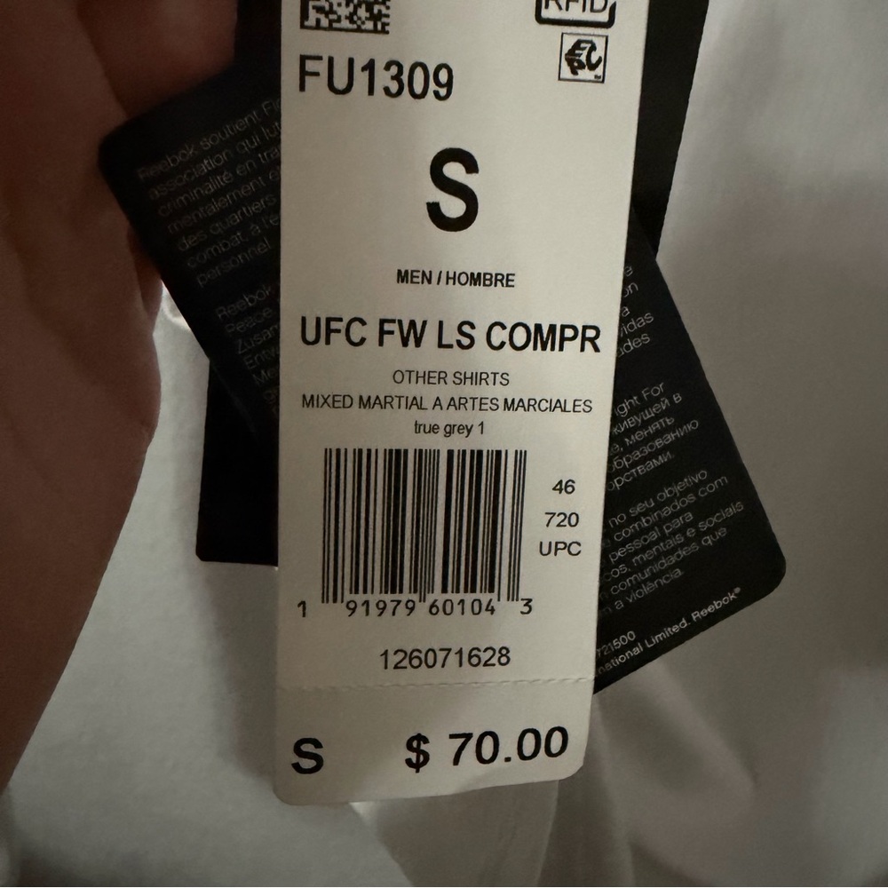 NWT Reebok UFC White Performance compression Shirt Rashguard - Picture 4 of 11
